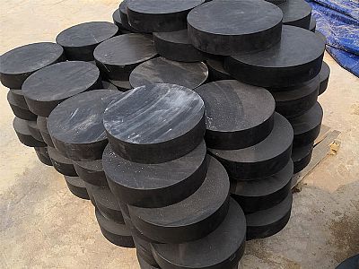 金堂县板式橡胶支座由若干层橡胶片与薄钢板经加压硫化